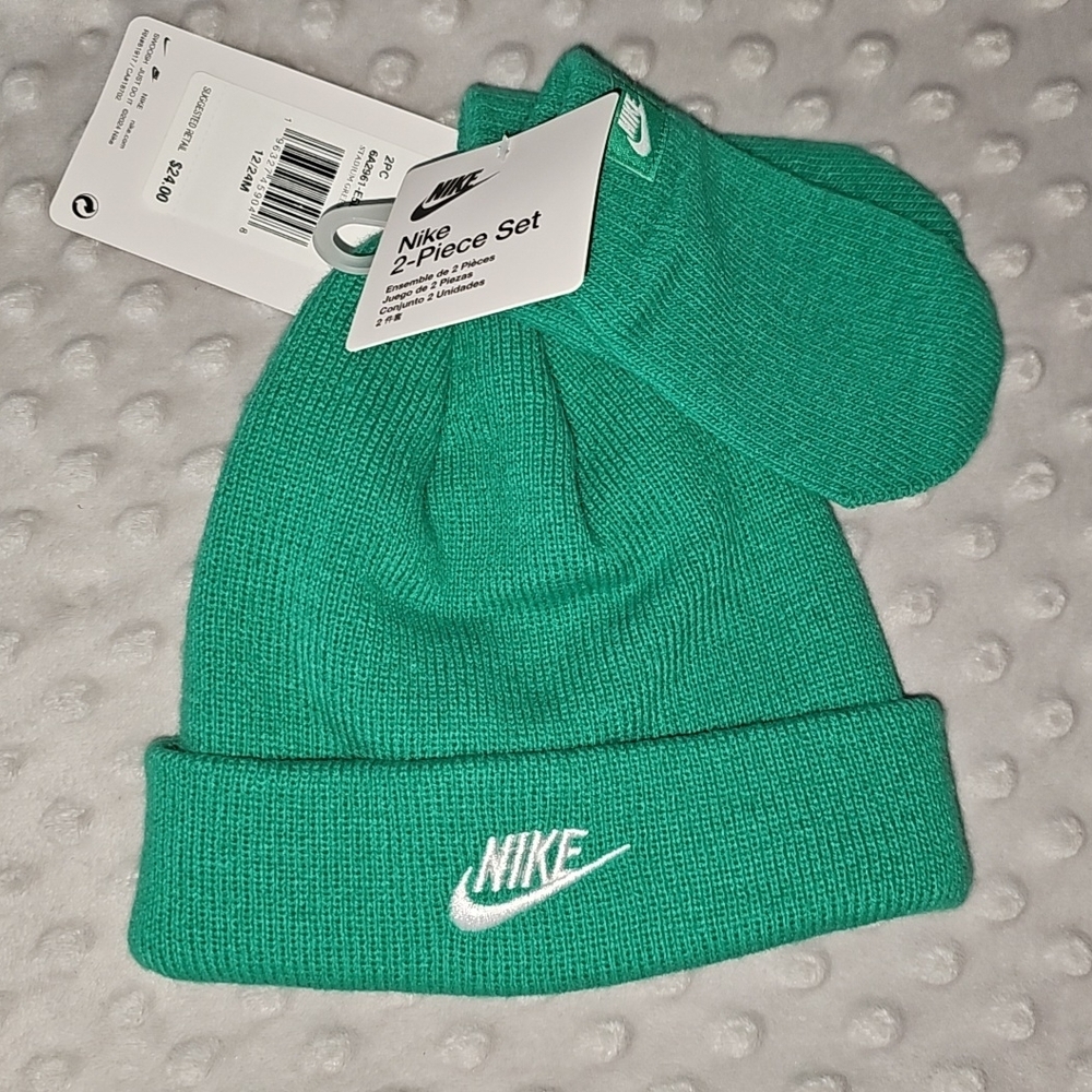 Nike Teal Knit Hat and Gloves Set